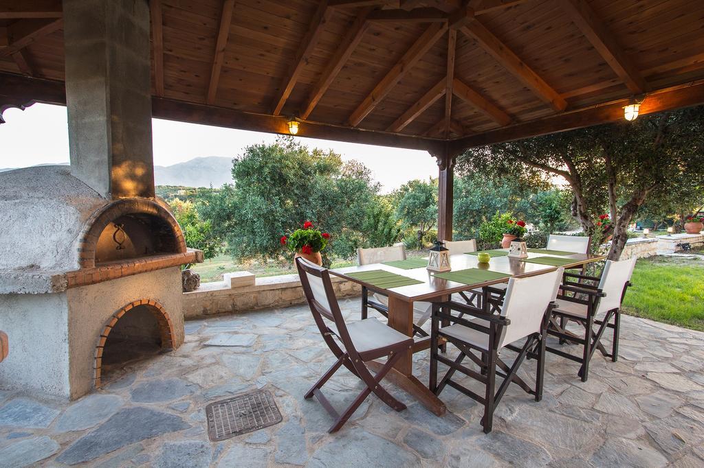 Villa Manoutsio Episkopi  Exterior photo